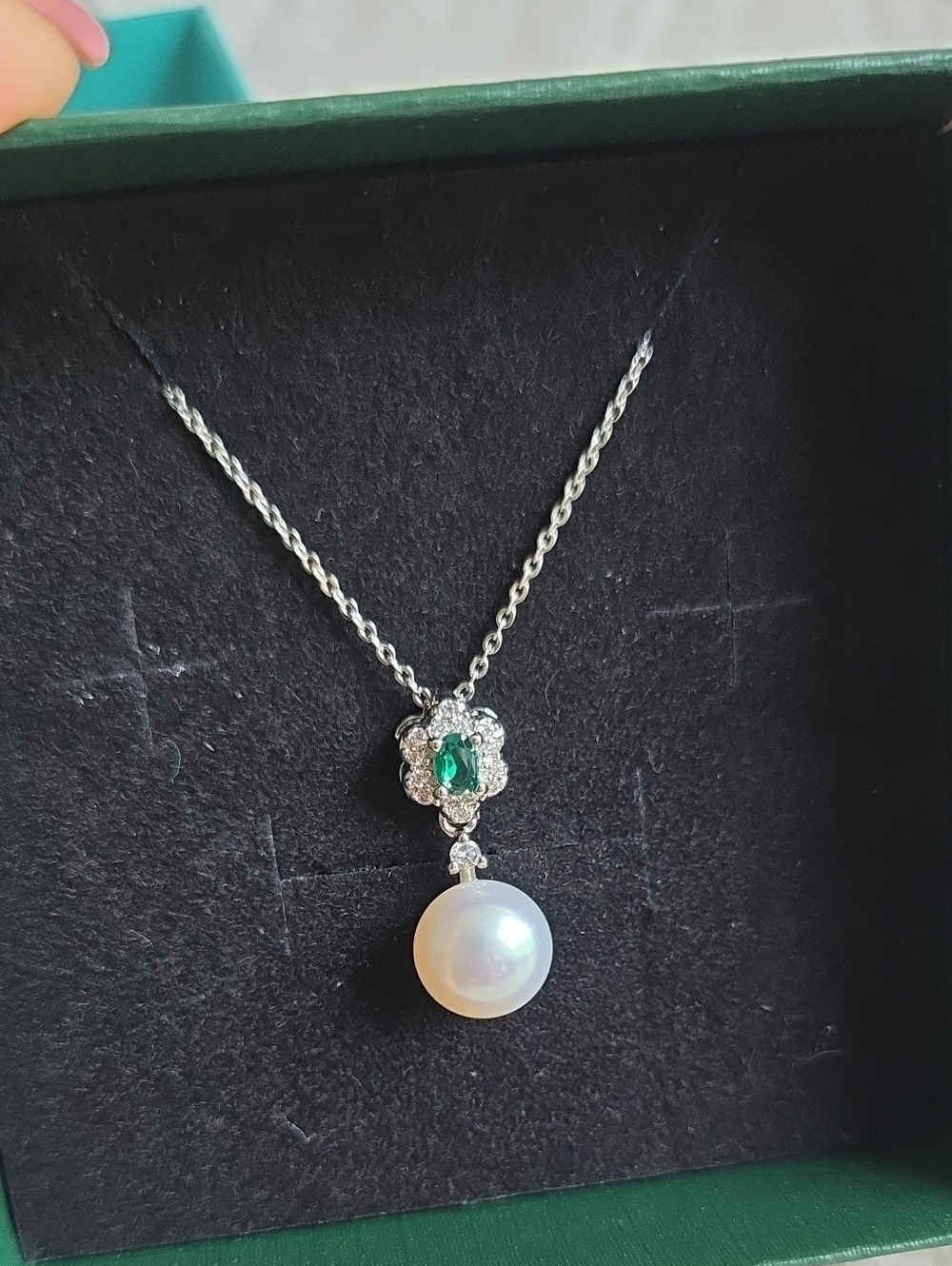 Sterling Fresh Water Pearl Drop Necklace with Emerald Accent